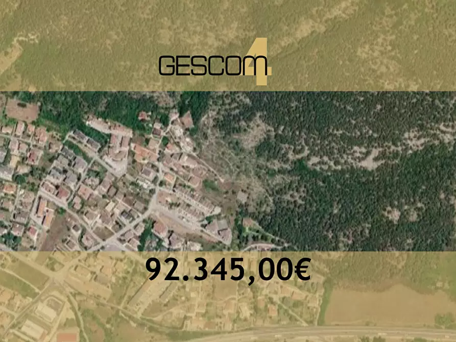 Immagine 1 di Appartamento in vendita  in Via Marruvium a L'aquila