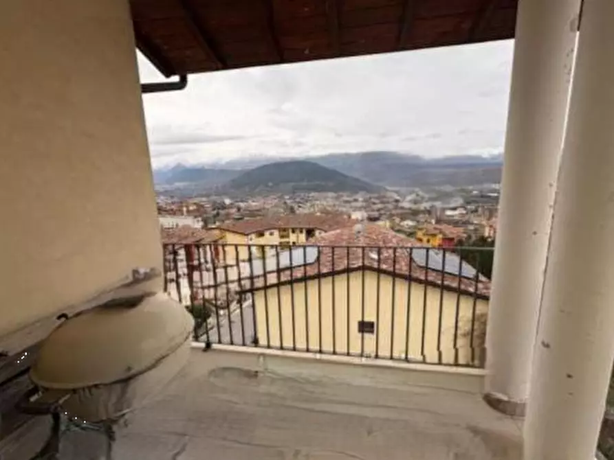 Immagine 2 di Appartamento in vendita  in Via Marruvium a L'aquila