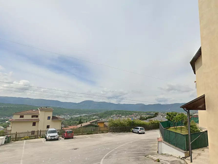 Immagine 11 di Appartamento in vendita  in Via Marruvium a L'aquila