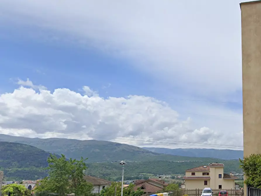Immagine 14 di Appartamento in vendita  in Via Marruvium a L'aquila