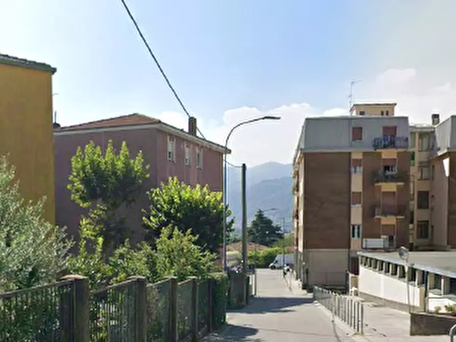 Immagine 8 di Appartamento in vendita  in Via Istria a Calolziocorte