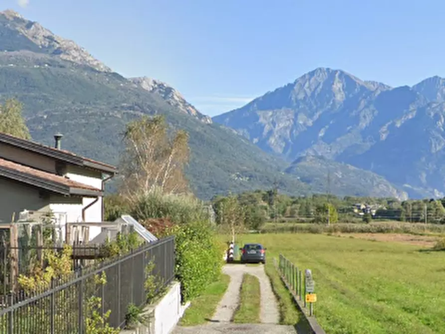 Immagine 20 di Casa indipendente in vendita  in Via Nazionale Nord a Colico