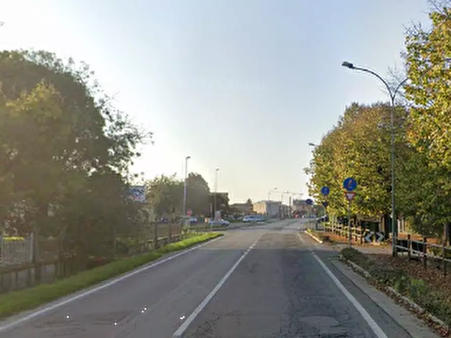 Immagine 13 di Magazzino in vendita  in Via Valle a Borgo San Giacomo