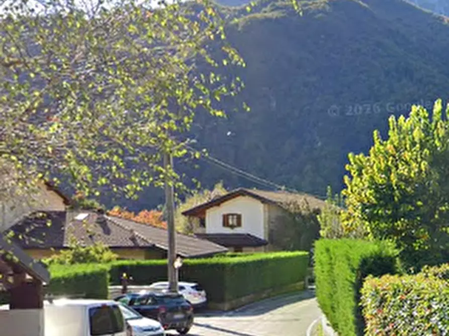 Immagine 5 di Appartamento in vendita  in Via Coldirone a Introbio