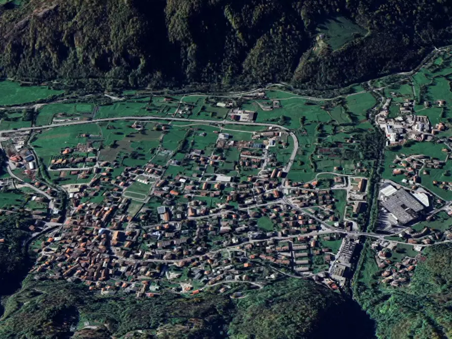Immagine 8 di Appartamento in vendita  in Via Coldirone a Introbio