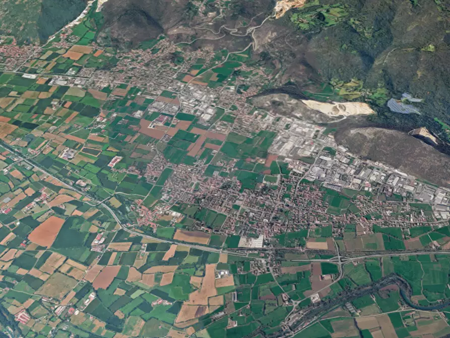Immagine 19 di Stabile in vendita  in Via San Michele a Prevalle