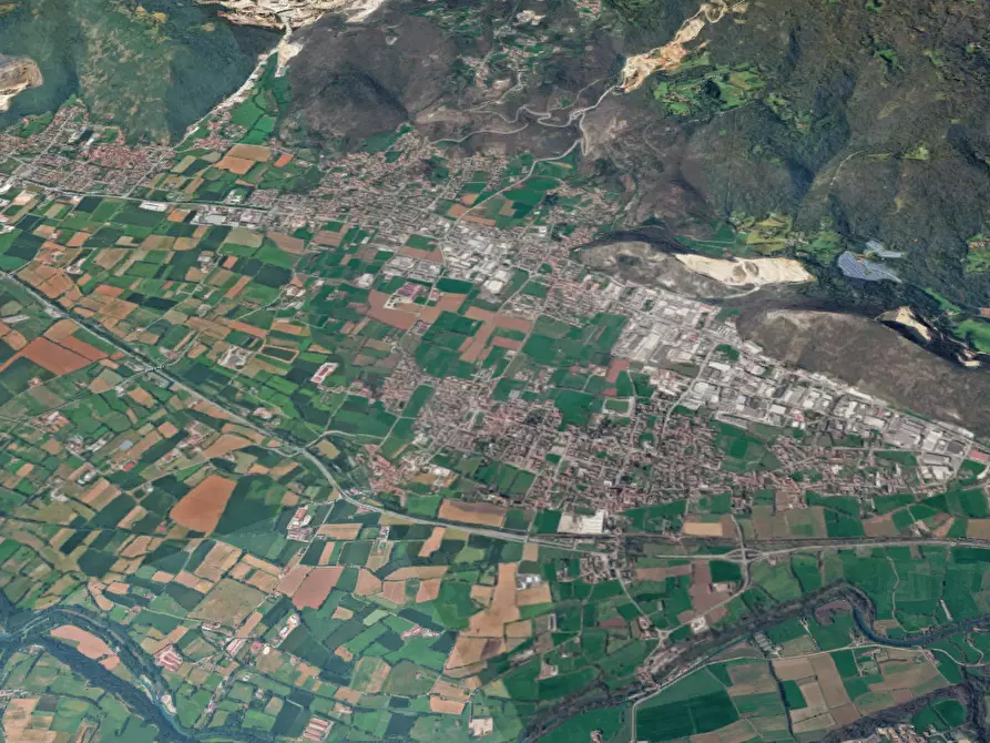 Immagine 20 di Stabile in vendita  in Via San Michele a Prevalle