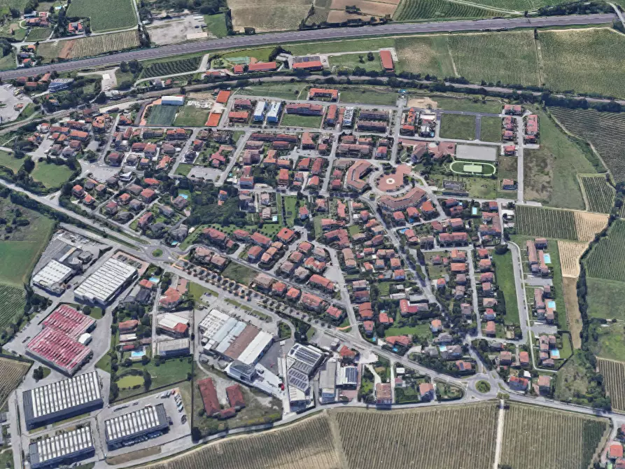 Immagine 9 di Villetta a schiera in vendita  in Via Francia a Desenzano Del Garda