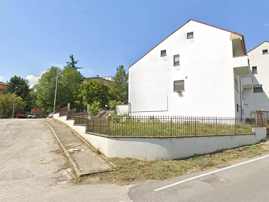 Immagine 4 di Villa in vendita  in Via Civita tomassa a L'aquila
