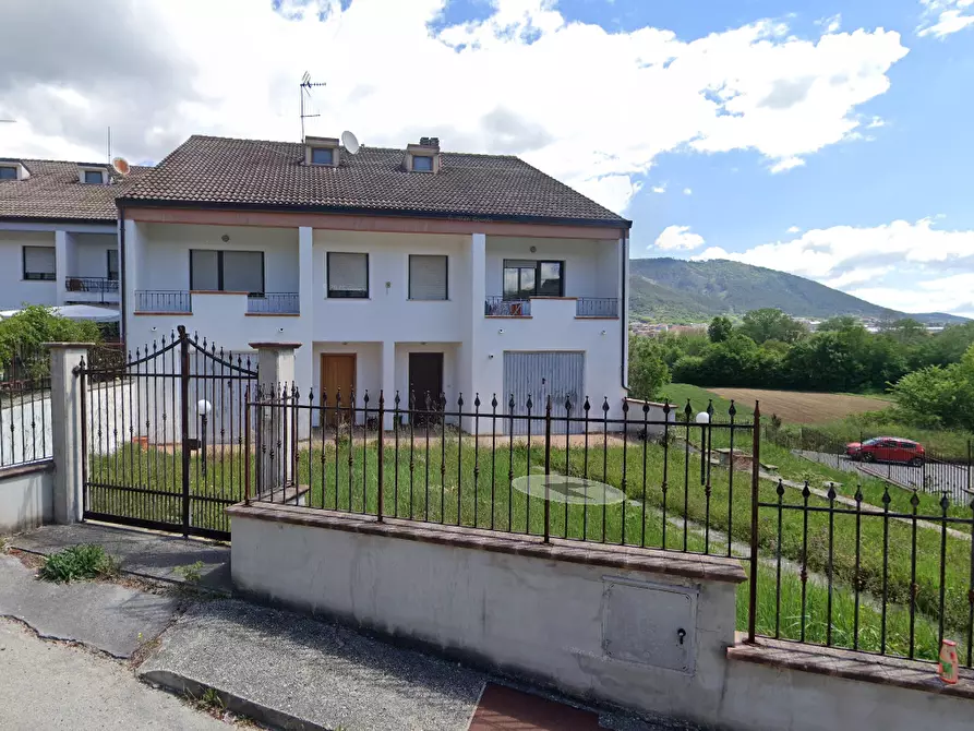 Immagine 9 di Villa in vendita  in Via Civita tomassa a L'aquila