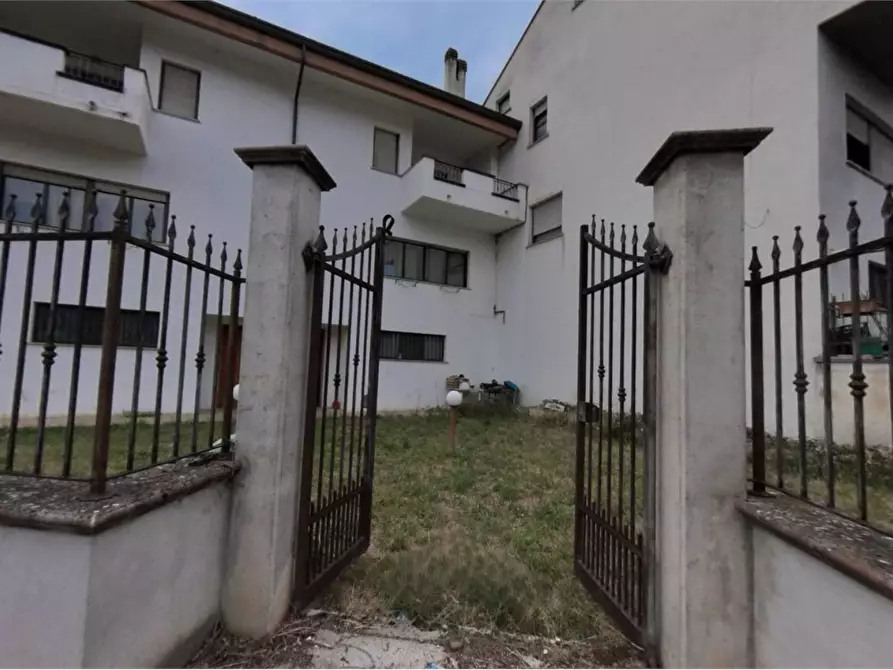 Immagine 13 di Villa in vendita  in Via Civita tomassa a L'aquila