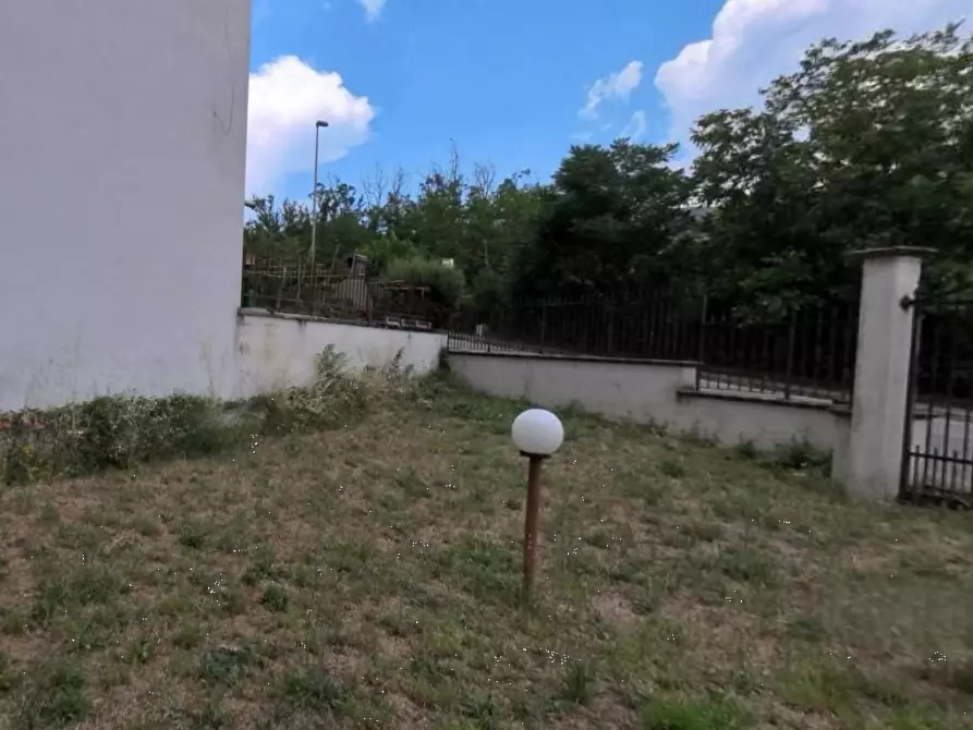 Immagine 15 di Villa in vendita  in Via Civita tomassa a L'aquila