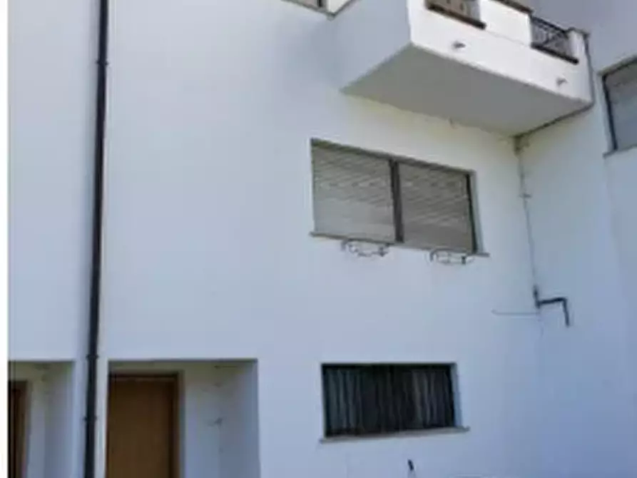 Immagine 33 di Villa in vendita  in Via Civita tomassa a L'aquila