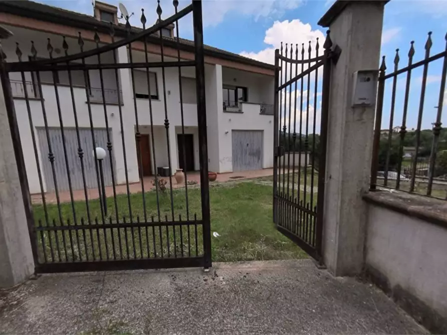 Immagine 40 di Villa in vendita  in Via Civita tomassa a L'aquila