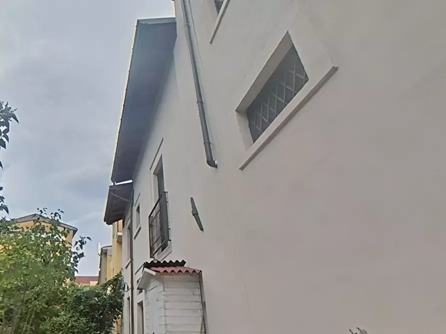 Immagine 3 di Porzione di casa in vendita  in Piazza S. Silvestro a L'aquila