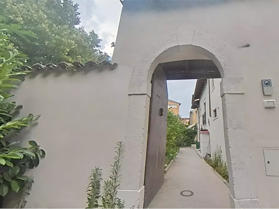 Immagine 8 di Porzione di casa in vendita  in Piazza S. Silvestro a L'aquila