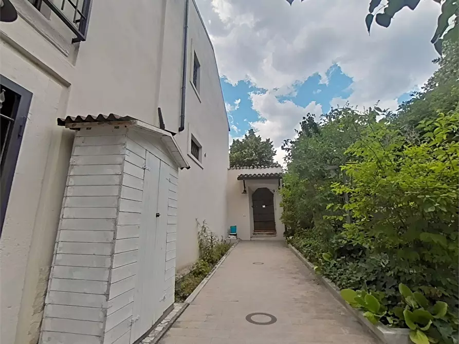 Immagine 12 di Porzione di casa in vendita  in Piazza S. Silvestro a L'aquila