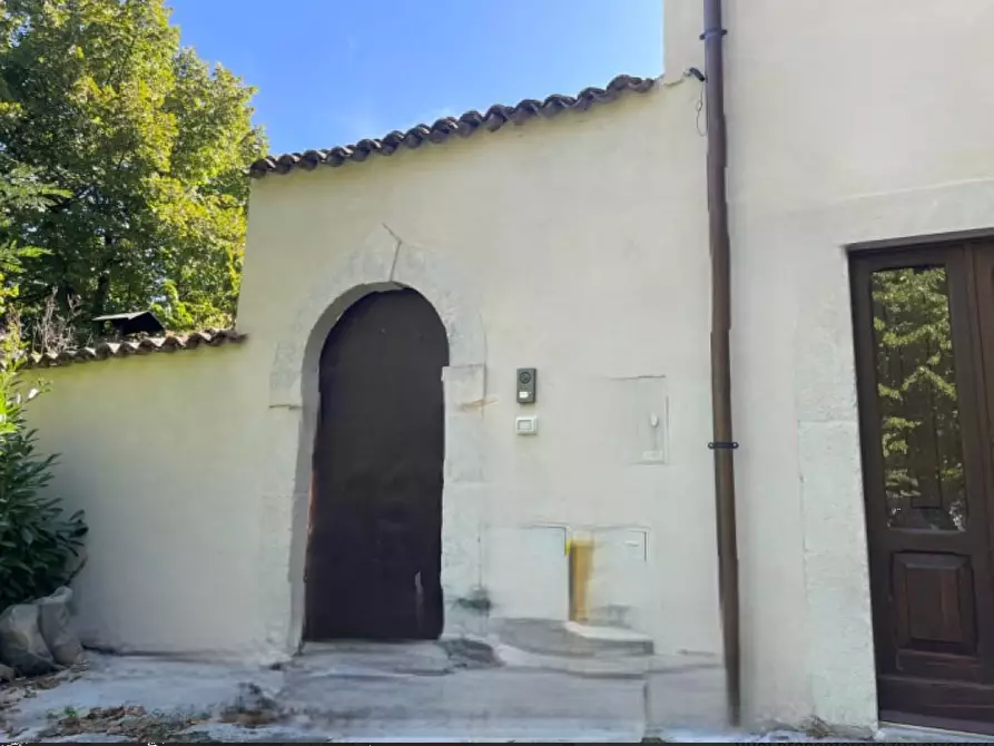 Immagine 19 di Porzione di casa in vendita  in Piazza S. Silvestro a L'aquila