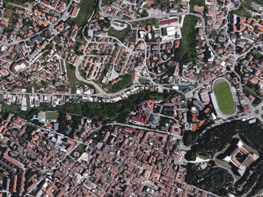 Immagine 35 di Porzione di casa in vendita  in Piazza S. Silvestro a L'aquila