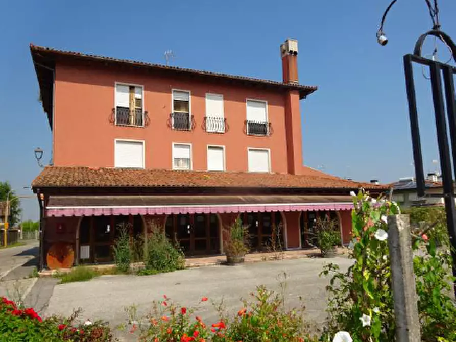 Immagine 4 di Negozio in vendita  in Via Nicolò Bettoni a Fossalta Di Portogruaro
