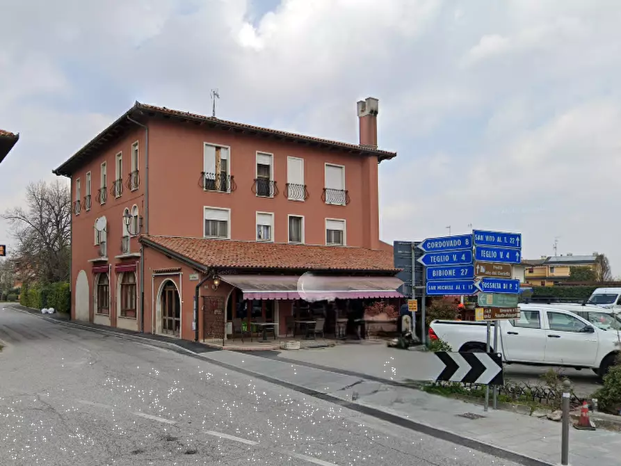 Immagine 12 di Negozio in vendita  in Via Nicolò Bettoni a Fossalta Di Portogruaro