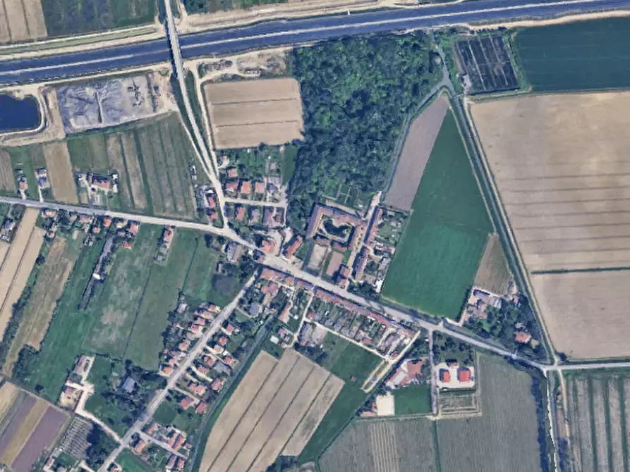 Immagine 38 di Negozio in vendita  in Via Nicolò Bettoni a Fossalta Di Portogruaro