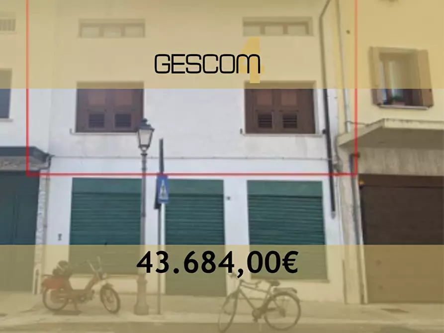 Immagine 1 di Appartamento in vendita  in Piazza Vittorio Emanuele II a Zoppola