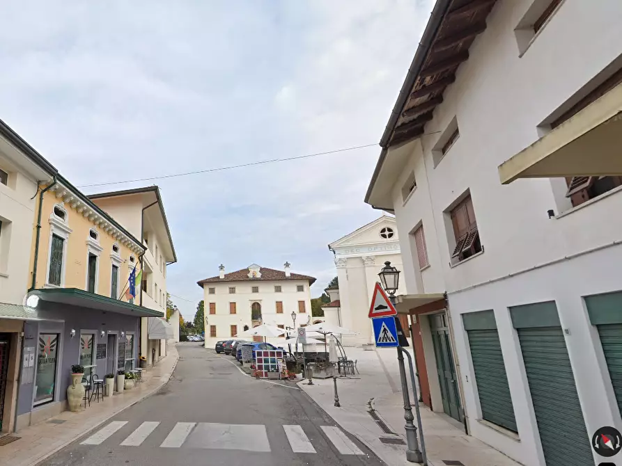 Immagine 17 di Appartamento in vendita  in Piazza Vittorio Emanuele II a Zoppola