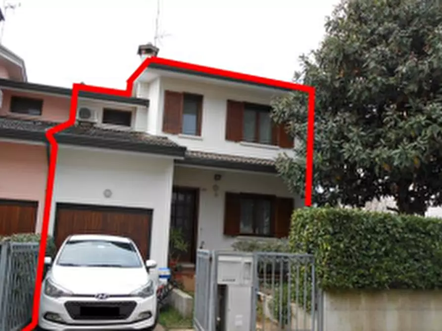 Immagine 3 di Porzione di casa in vendita  in via Padova a Sacile