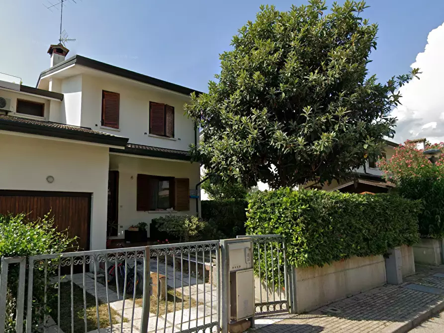 Immagine 26 di Porzione di casa in vendita  in via Padova a Sacile