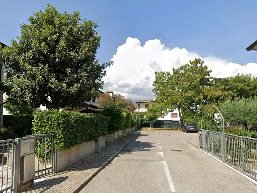 Immagine 30 di Porzione di casa in vendita  in via Padova a Sacile