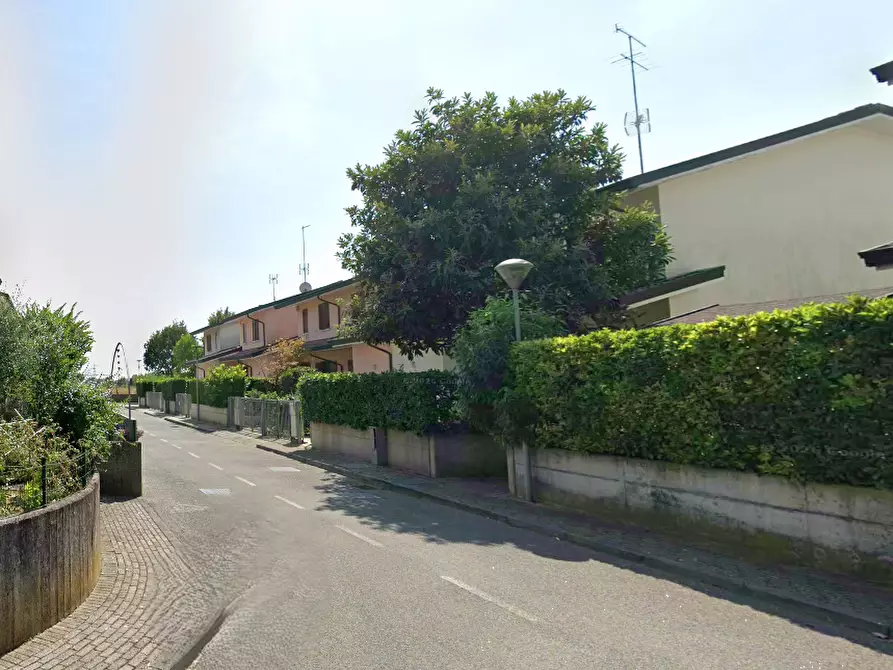 Immagine 35 di Porzione di casa in vendita  in via Padova a Sacile