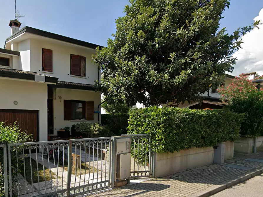 Immagine 36 di Porzione di casa in vendita  in via Padova a Sacile