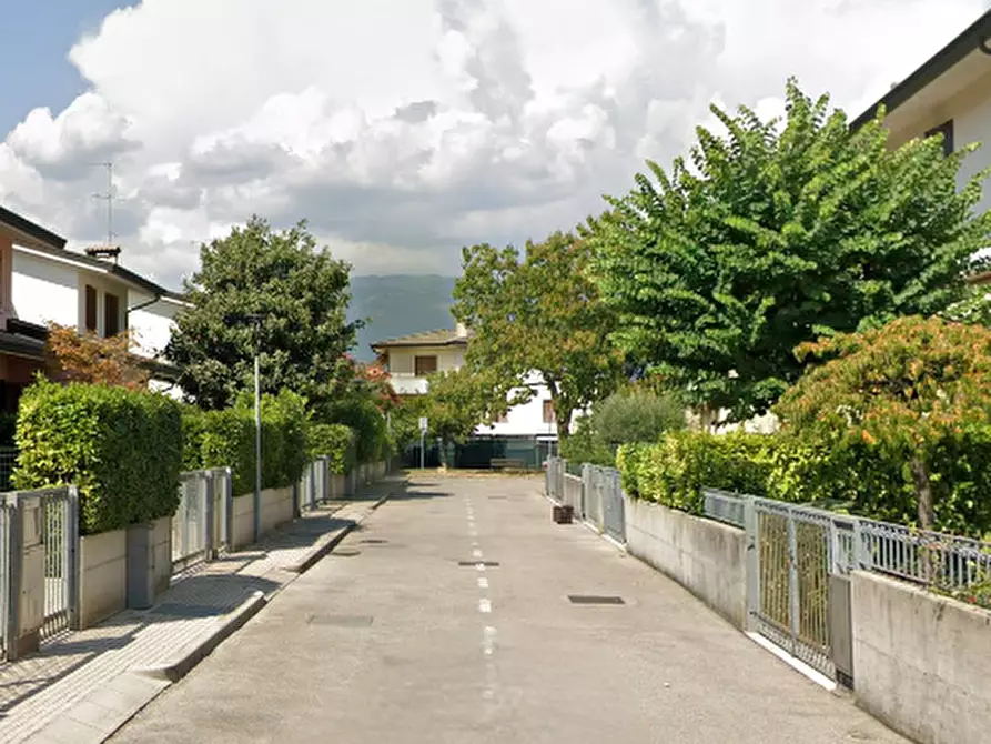 Immagine 46 di Porzione di casa in vendita  in via Padova a Sacile