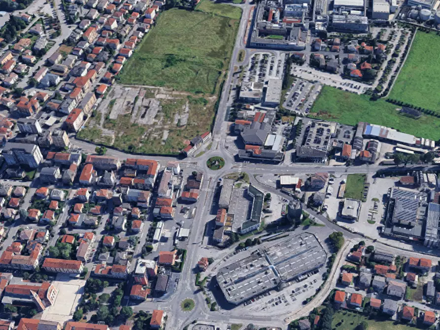 Immagine 7 di Appartamento in vendita  in Viale Trieste a Montecchio Maggiore