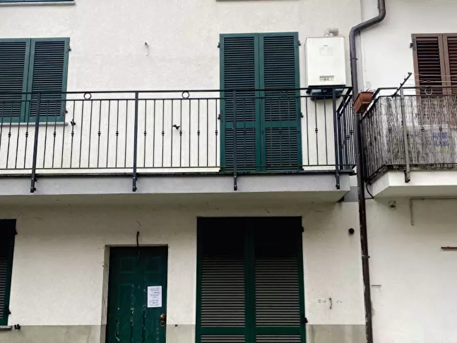 Immagine 3 di Appartamento in vendita  in Corso Milano a Barlassina
