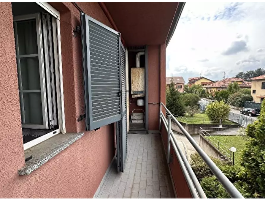 Immagine 5 di Appartamento in vendita  in Via San Giacomo a Bernareggio