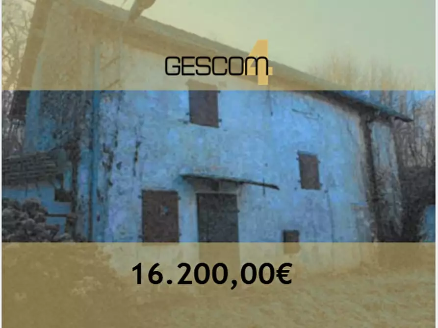 Immagine 1 di Rustico / casale in vendita  in Via Marcador a Borgo Valbelluna