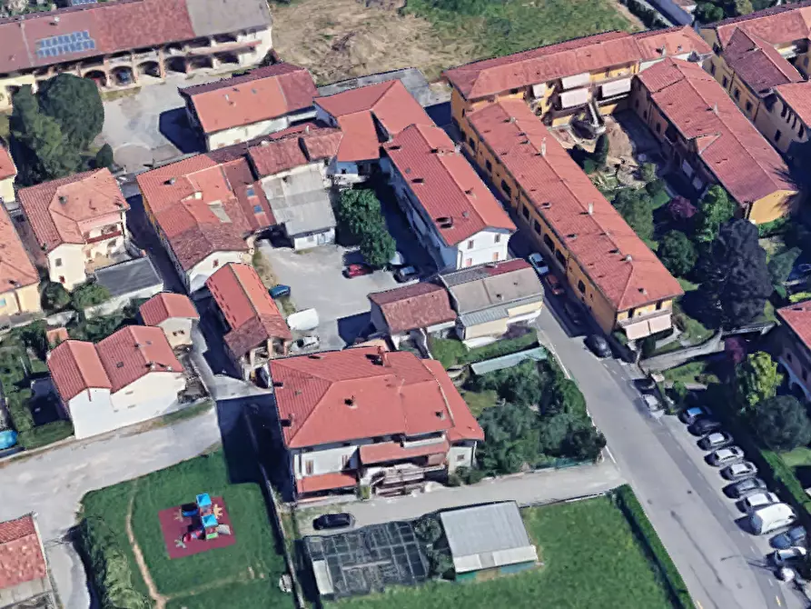 Immagine 11 di Appartamento in vendita  in Via G. Matteotti  a Cornate D'adda