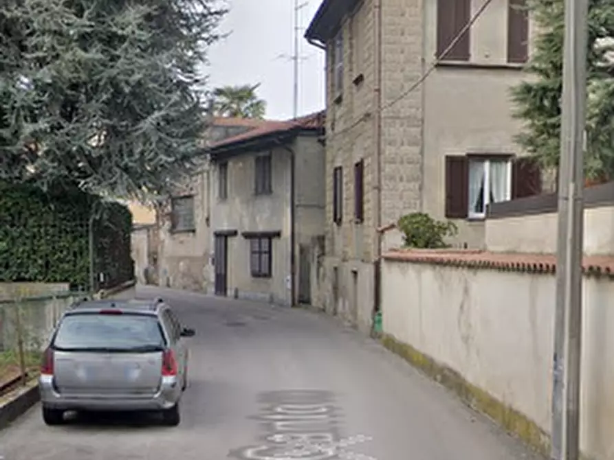 Immagine 9 di Appartamento in vendita  in Via Cantore A.  a Lentate Sul Seveso