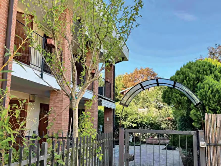 Immagine 2 di Appartamento in vendita  in Via Cascina Sofia a Bernareggio