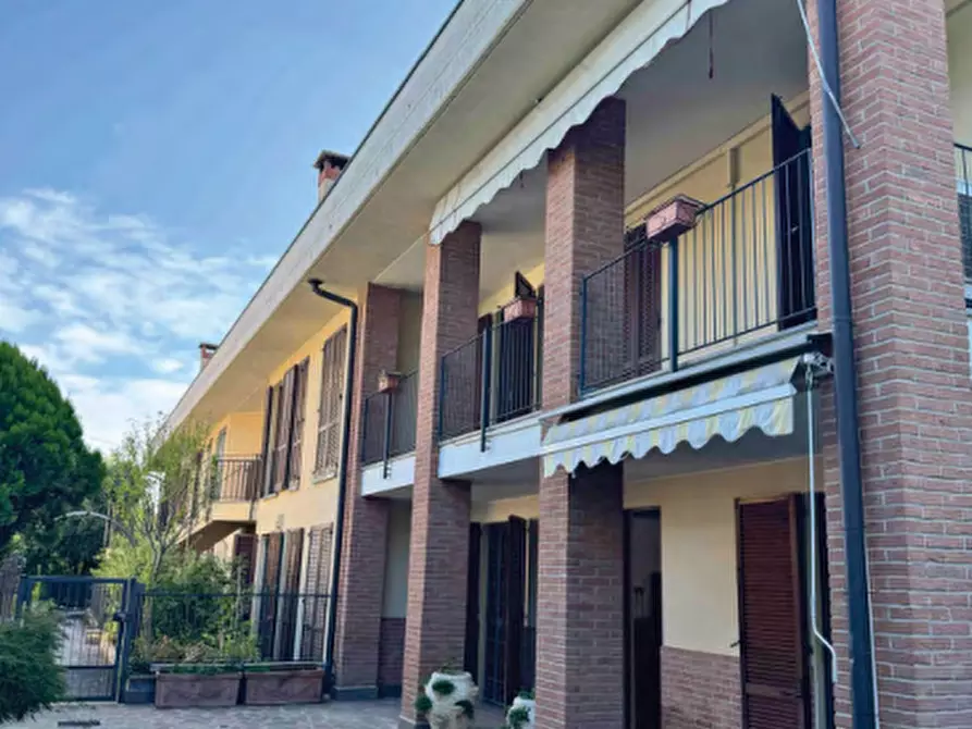 Immagine 6 di Appartamento in vendita  in Via Cascina Sofia a Bernareggio