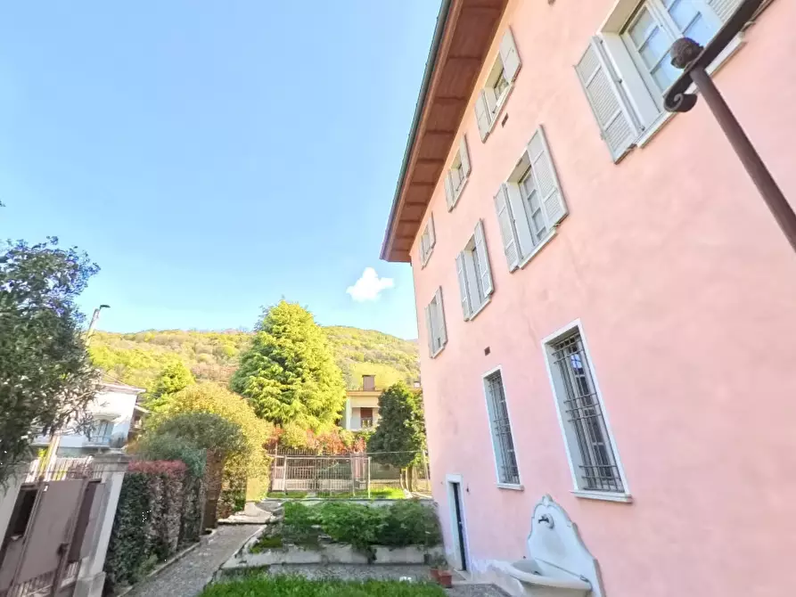 Immagine 4 di Villa in vendita  in Via Biagio Marini a Brescia