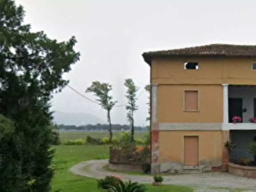 Immagine 2 di Porzione di casa in vendita  in Via Giacomo Matteotti a Castenedolo
