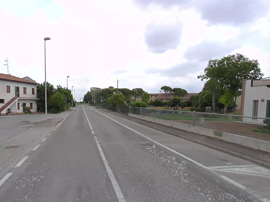 Immagine 11 di Negozio in vendita  in Strada Brussa a Caorle