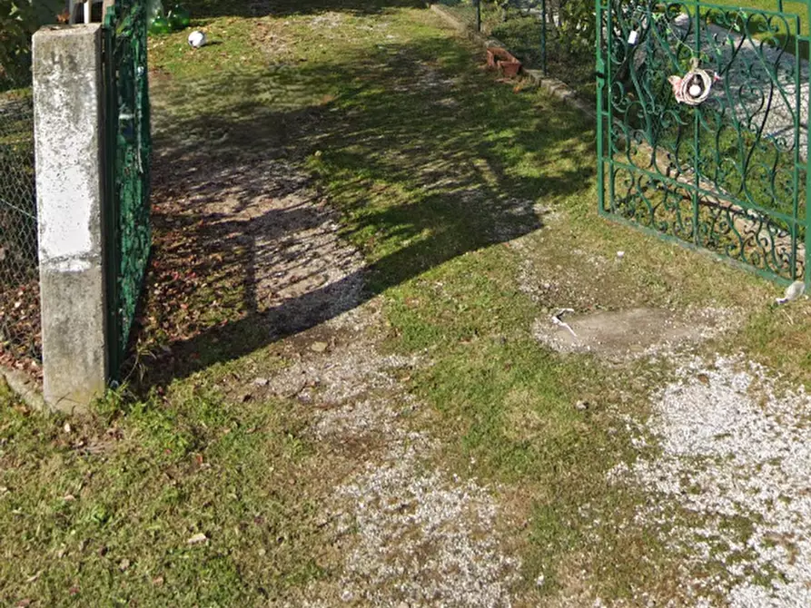Immagine 18 di Porzione di casa in vendita  in Via Solari a Fiume Veneto