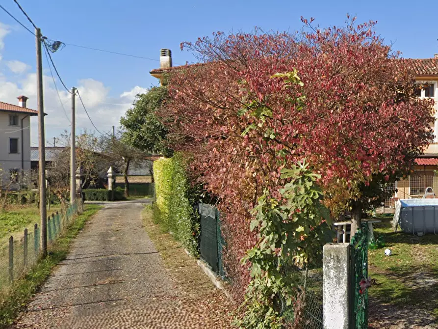 Immagine 19 di Porzione di casa in vendita  in Via Solari a Fiume Veneto
