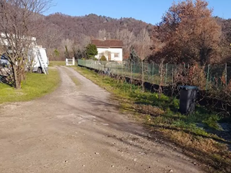 Immagine 12 di Porzione di casa in vendita  in Via Giuseppe Garibaldi a Travesio