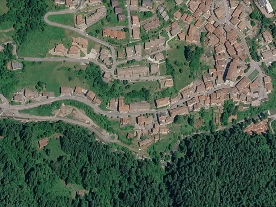 Immagine 7 di Appartamento in vendita  in Via Castiglioni a Collio