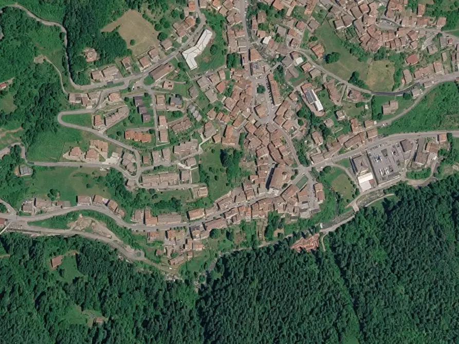 Immagine 8 di Appartamento in vendita  in Via Castiglioni a Collio